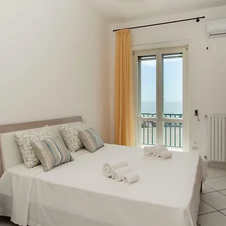 Dimore De Luca- Dulce Mare Salerno