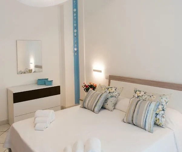 Апартаменты Dimore De Luca- Dulce Mare Салерно